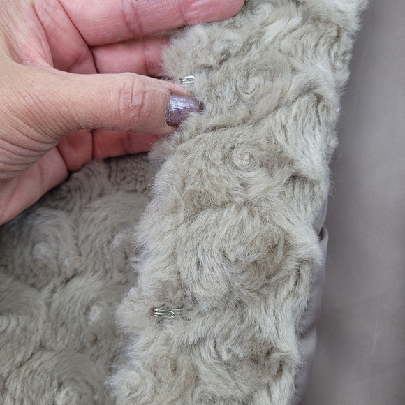 Elle faux fur cozy tan cropped high collar open vest comfy edgy luxe boho M - Picture 7 of 10